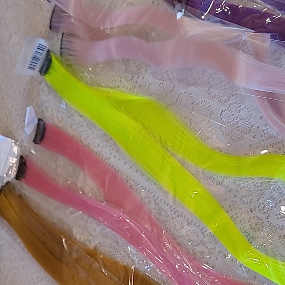 Colorful Hair Streamer Streak Clip In Extensions - Picture 6 of 6